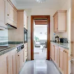 Isa * Playa Blanca (Lanzarote)